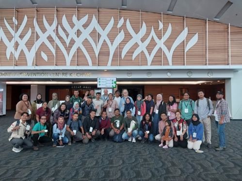 International Primatological Society Congress, Kuching, Malaysia group photo with the Indonesian members